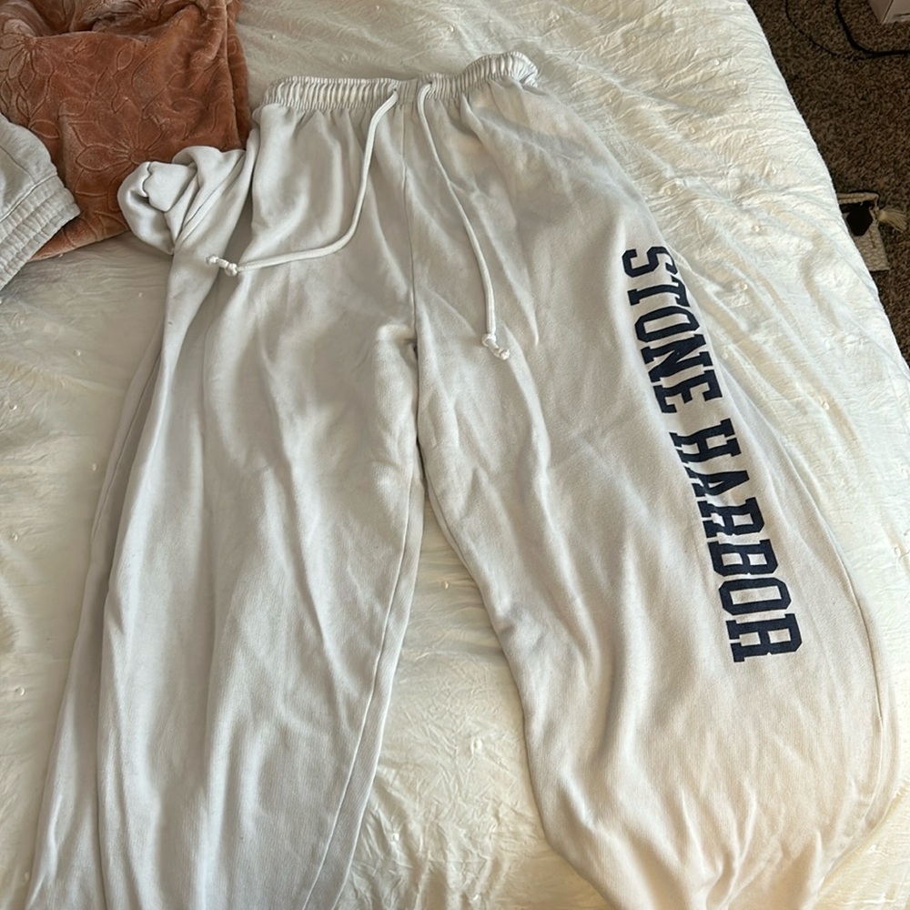 women’s sweatpants